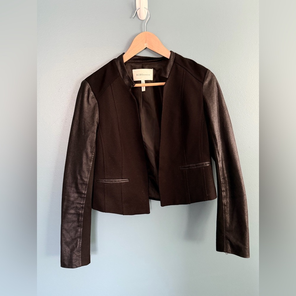 BCBGeneration Women's Black Jacket Open-Front Faux Leather Blazer Small